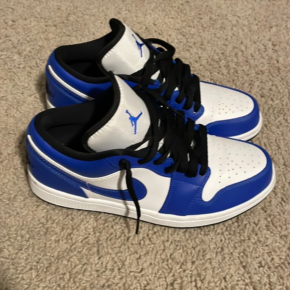 Air Jordan Low
